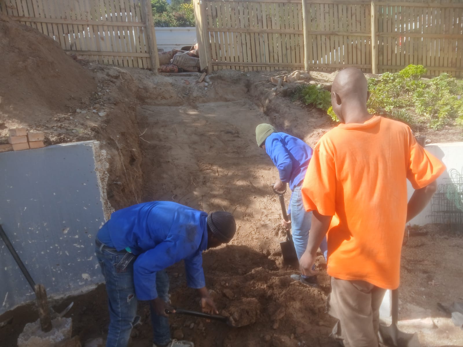 HIGH COAT team preparing a site